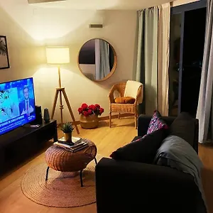 Cozy Renovated Studio Located In Centre Of And Puerto Marina Apartamento Benalmádena